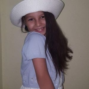 Meet your Posher, Alya